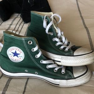 Green high top converse